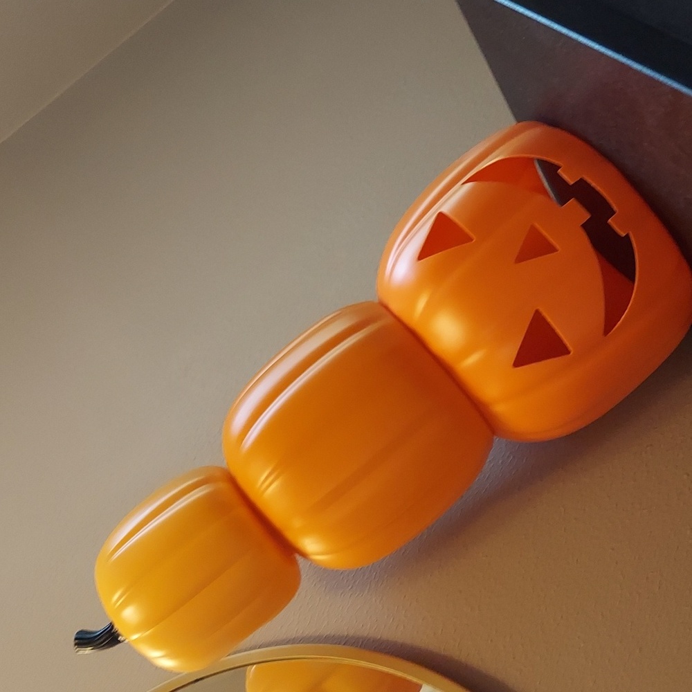 Halloween Jack O' Lantern Stacking Pumpkins Decor New